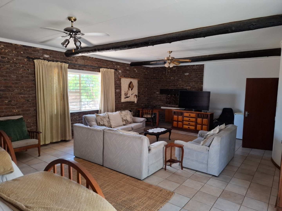 4 Bedroom Property for Sale in Upington Northern Cape